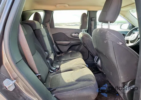 2016 Jeep Cherokee Latitude from USA, damaged, VIN 1C4PJMCS8GW368563